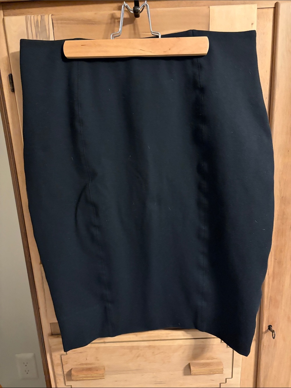 SPANX Black Pencil Skirt - Sleek Workwear